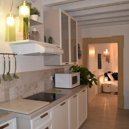 Apartment White